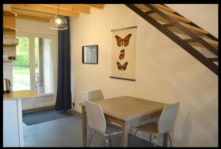 Bed and Breakfast L'Atelier De La Blanchardiere 49520 Le Tremblay Exteriér fotografie